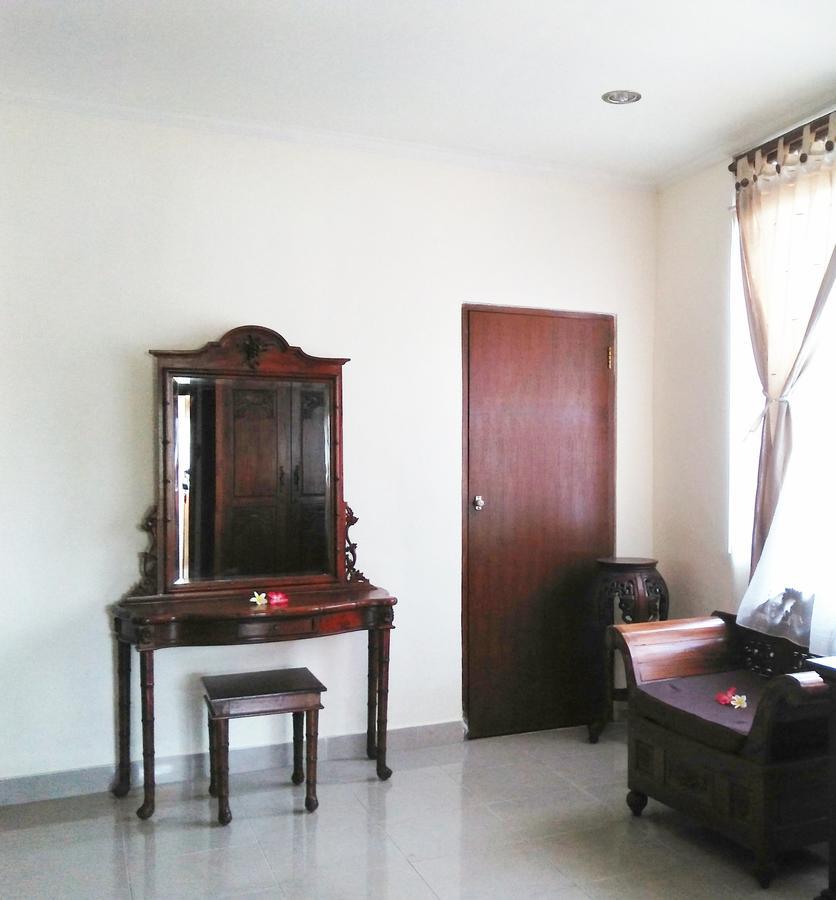 Nuriani Guest House Ubud  Exterior photo